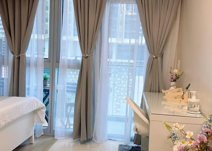 Cozy Corner By Mae Aparthotel Manila