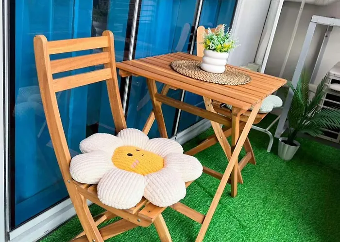 Cozy Corner By Mae *