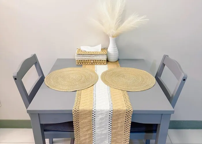 Cozy Corner By Mae Aparthotel *